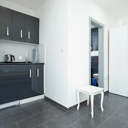 Pensjonat And Flora 3*