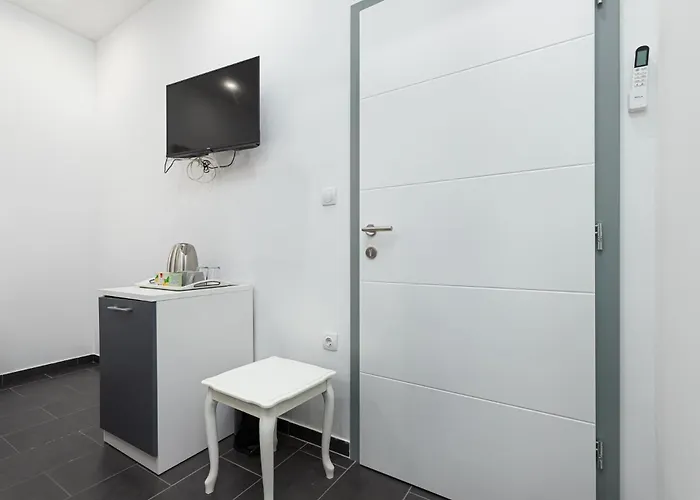 Guest house And Flora Porec