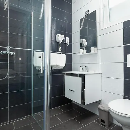 Гостевой дом And Flora Пореч