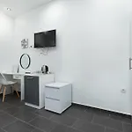 And Flora Guest house 3*